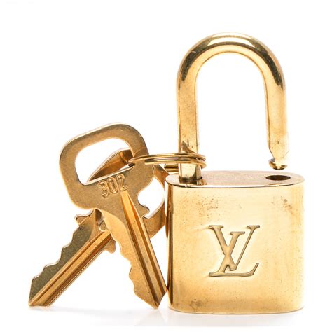 louis vuitton padlock and key